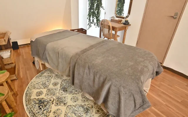 施術ベッドの画像